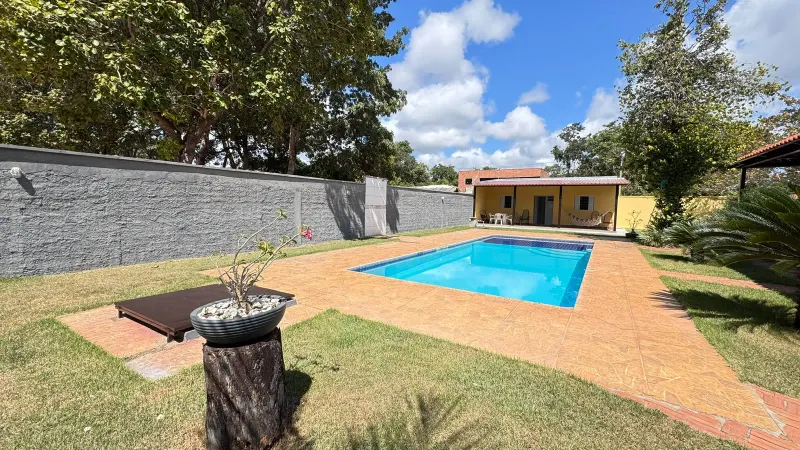 Piscina privativa do rancho à venda em Itacaiú