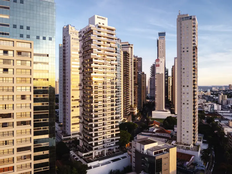 Vista aérea do Ares Marista, no Setor Marista em Goiânia