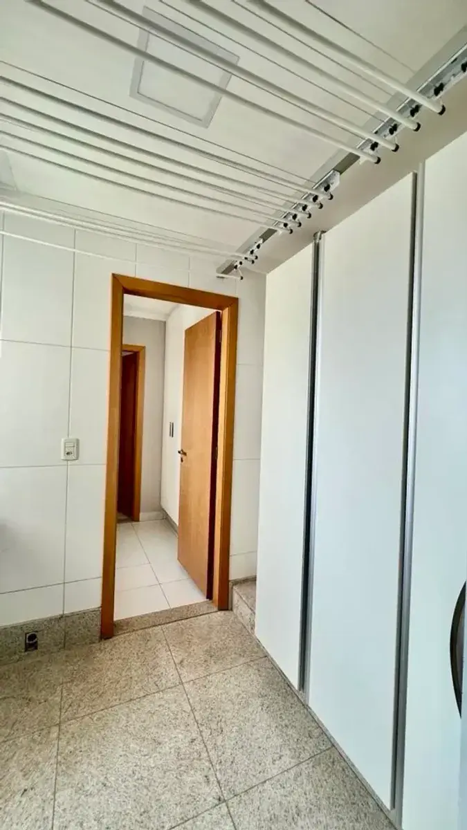 Apartamento de 187 m² com 3 suítes no Residencial Sol De La Plaza LifeStyle, Setor Oeste em Goiânia