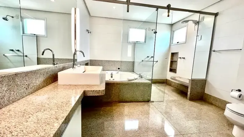 Apartamento de 187 m² com 3 suítes no Residencial Sol De La Plaza LifeStyle, Setor Oeste em Goiânia