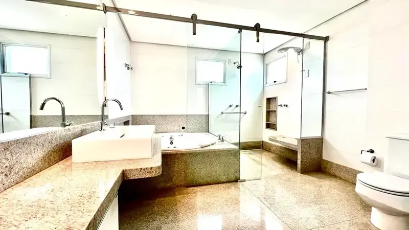 Apartamento de 187 m² com 3 suítes no Residencial Sol De La Plaza LifeStyle, Setor Oeste em Goiânia