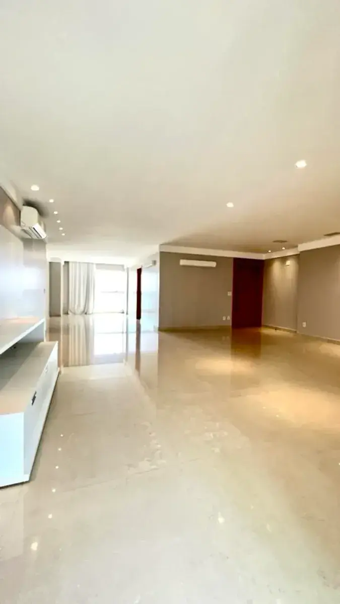 Apartamento de 187 m² com 3 suítes no Residencial Sol De La Plaza LifeStyle, Setor Oeste em Goiânia