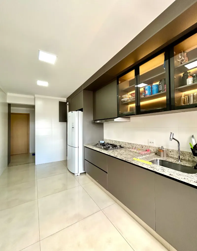 Apartamento a Venda em Goiania Setor Bueno Condominios 4 quartos — Apartamento a Venda em Goiânia Setor Bueno Condomínios 4 quartos