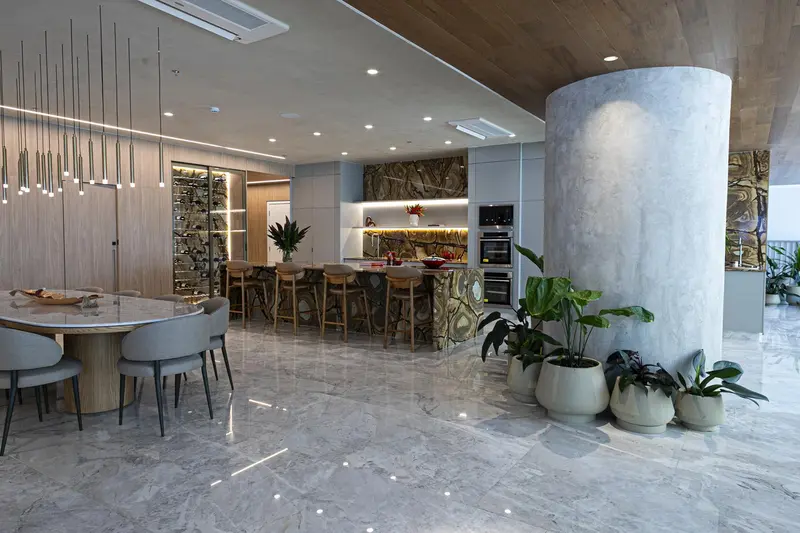 Apartamento decorado de 420 m² no Legítimo Flamboyant Residencial, Jardim Goiás, Goiânia