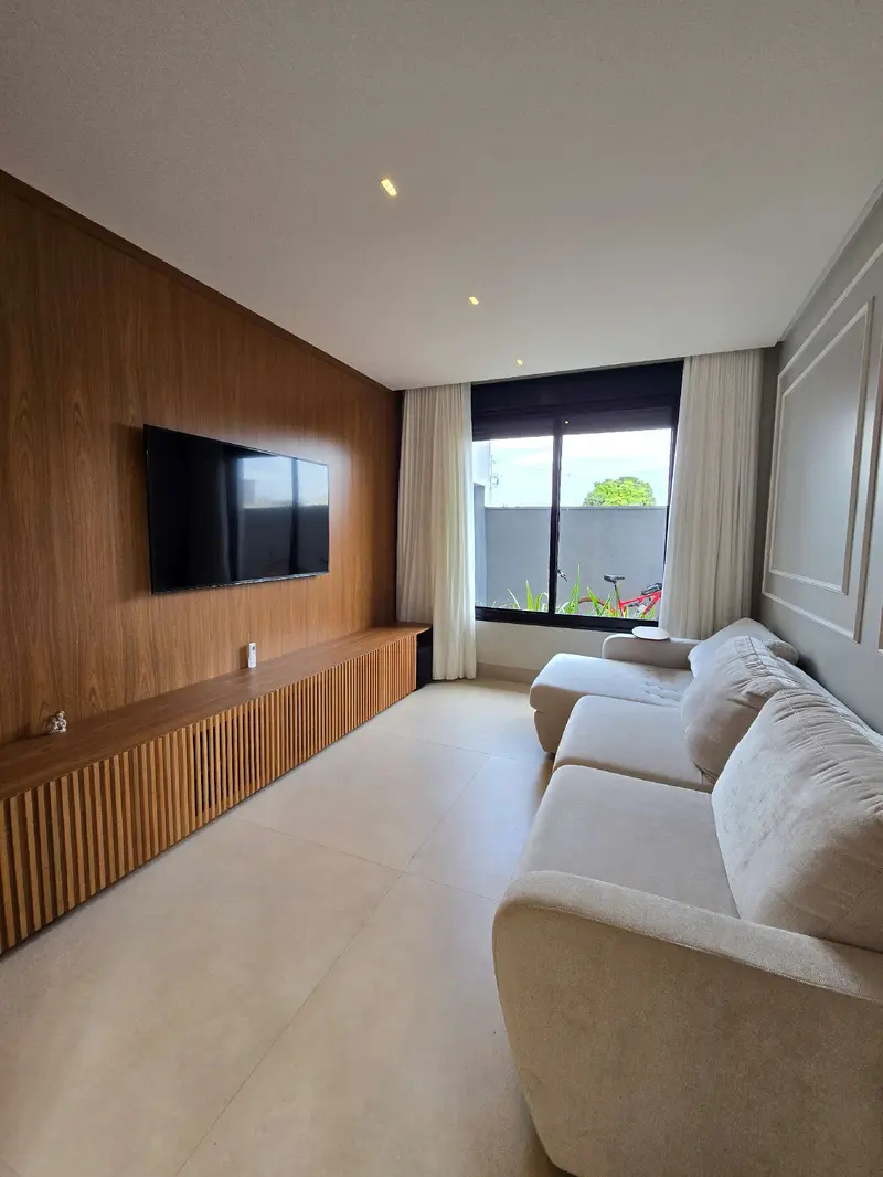 Home theater do sobrado mobiliado no Jardins Itália, Goiânia