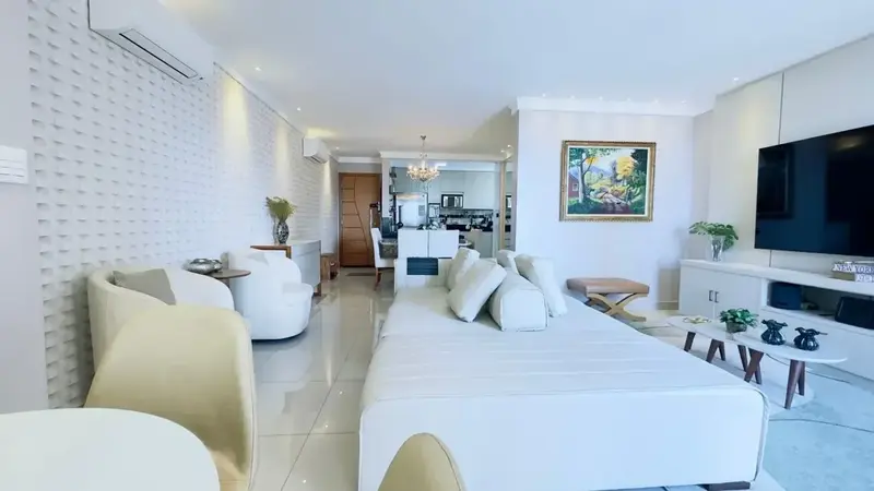 Sala para dois ambientes do apartamento mobiliado no Metropolitan Residence, Setor Bueno