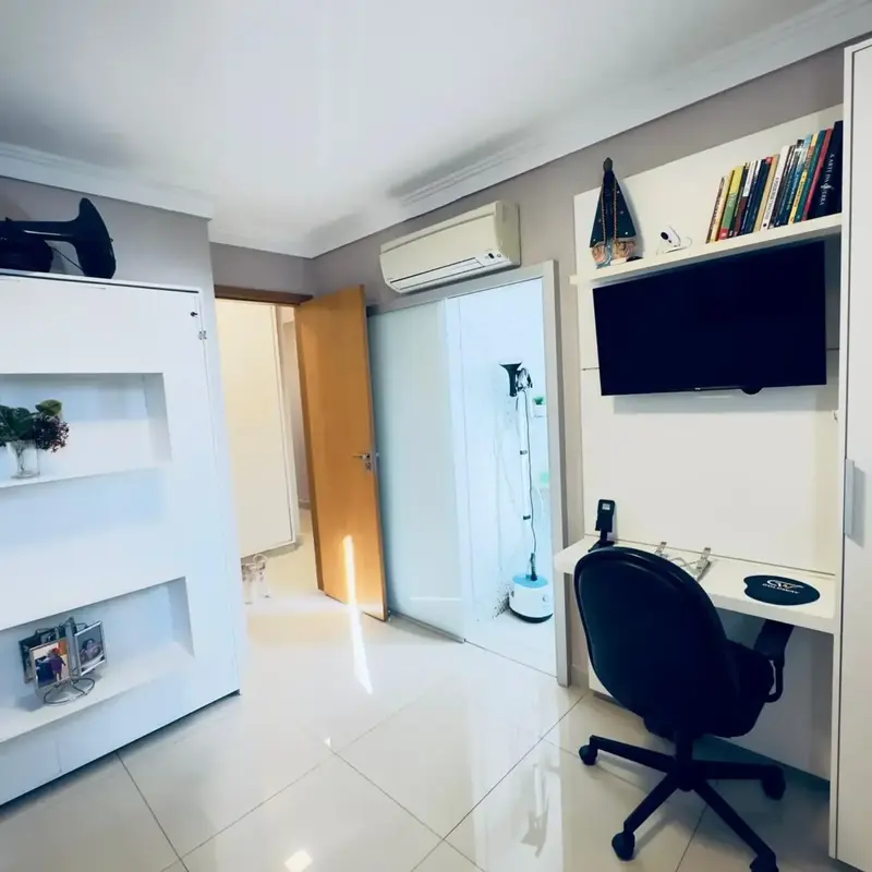 Suíte do apartamento mobiliado de 107 m² no Metropolitan Residence, Goiânia