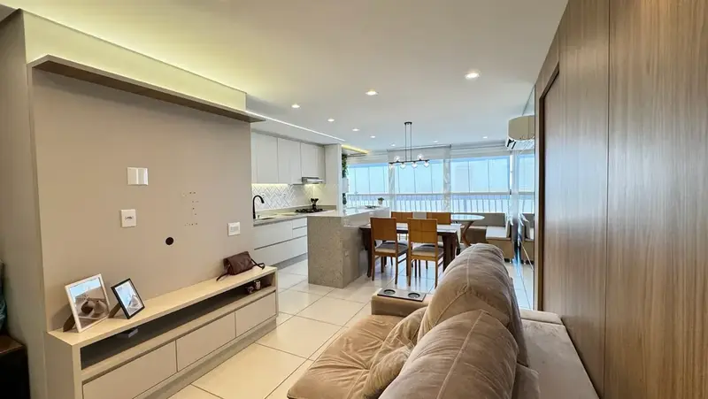 Sala de estar do apartamento no Residencial Solar Amazônia, Goiânia