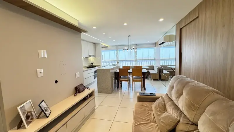 Living do apartamento de 83 m² no Solar Amazônia, Goiânia